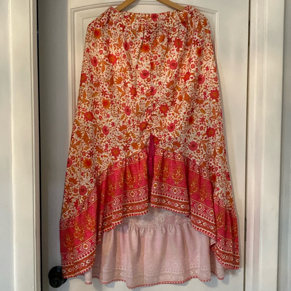 Mon Amie Skirt floral with shorter front longer back
